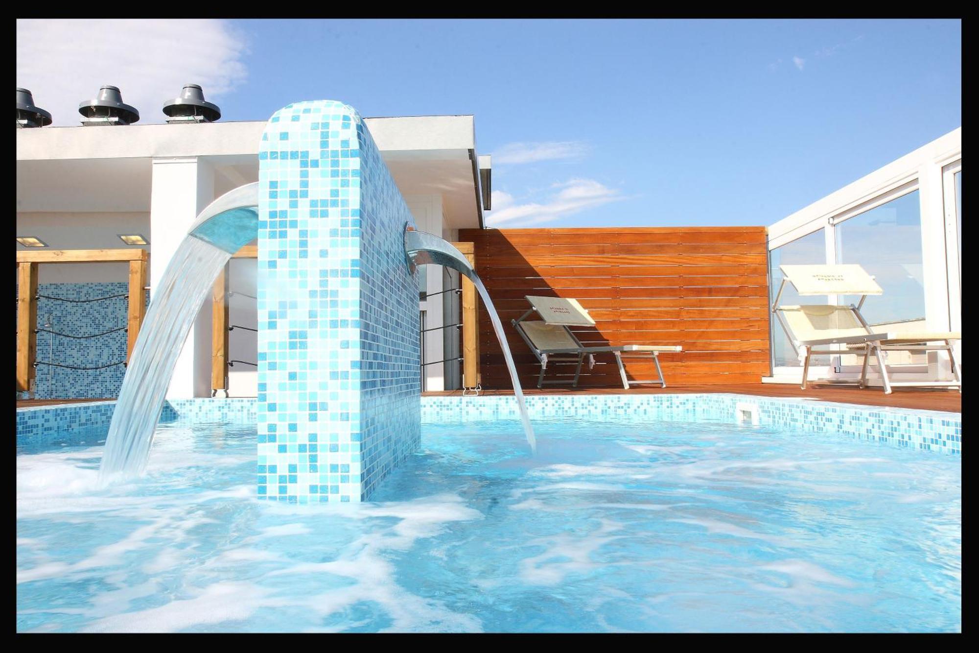 Hotel Panama Majestic Rimini Kültér fotó