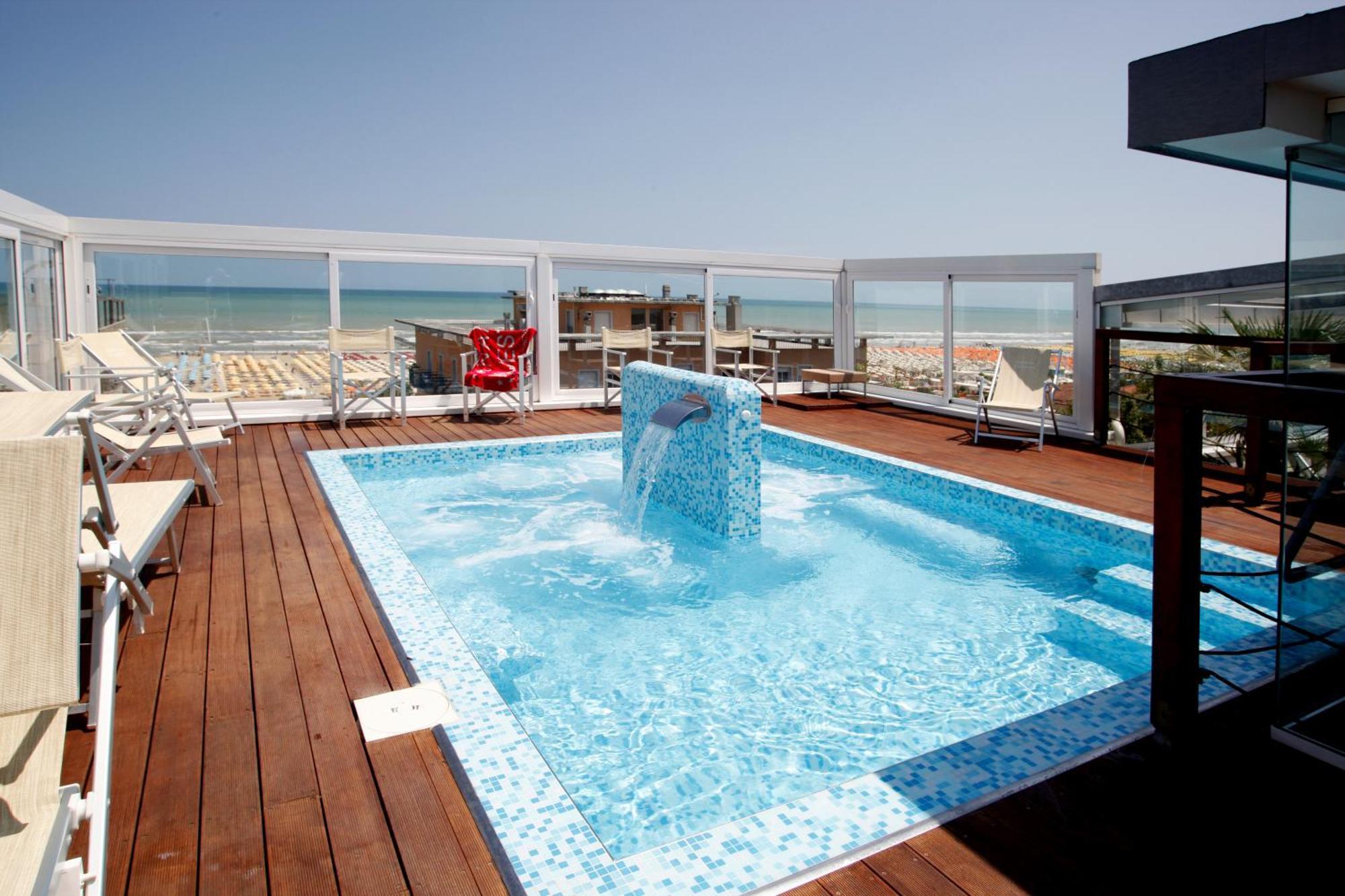 Hotel Panama Majestic Rimini Kültér fotó